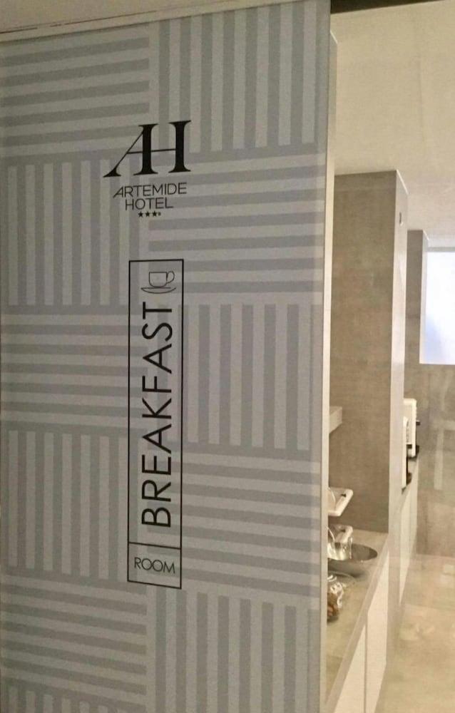 Hotel Artemide