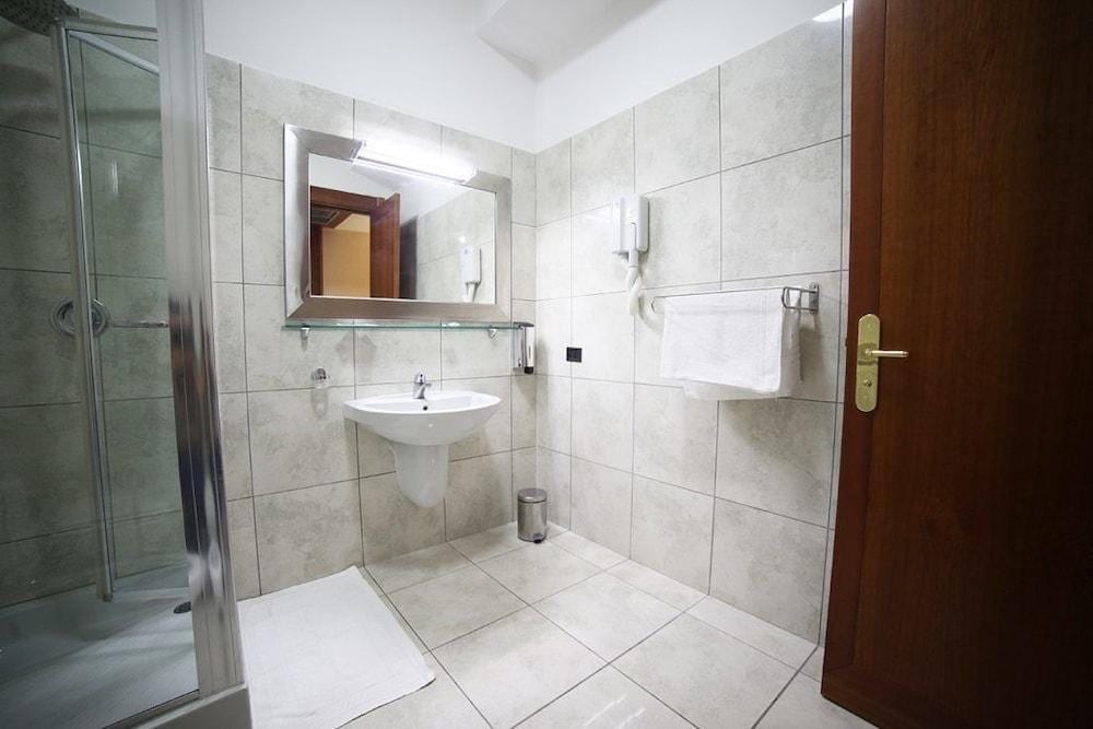 Hotel Artemide