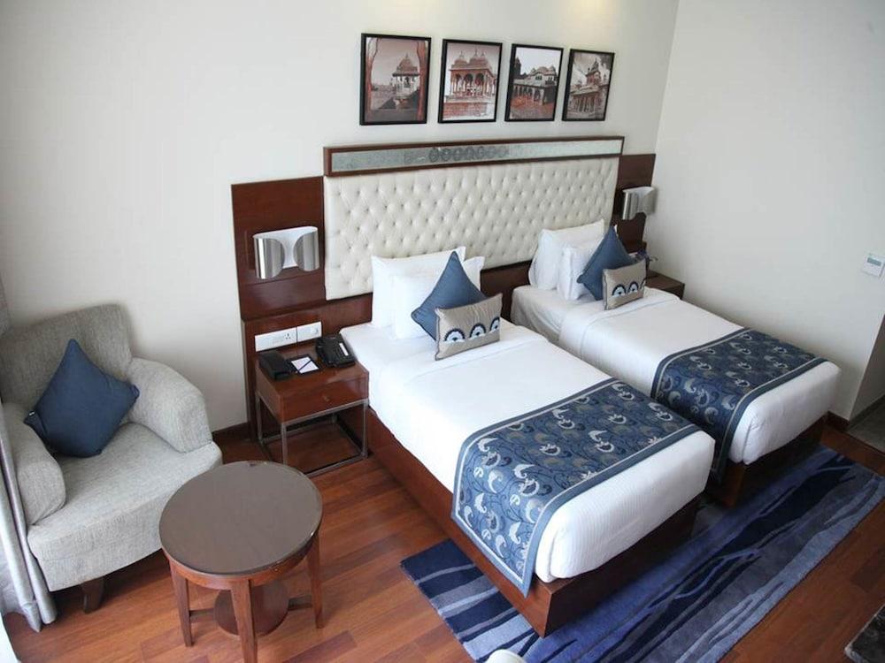 The Grand Hira Hotel & Resort Neemrana