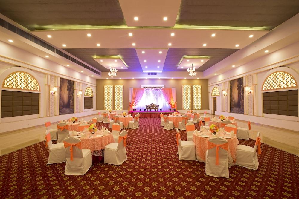 KST Sarovar Portico