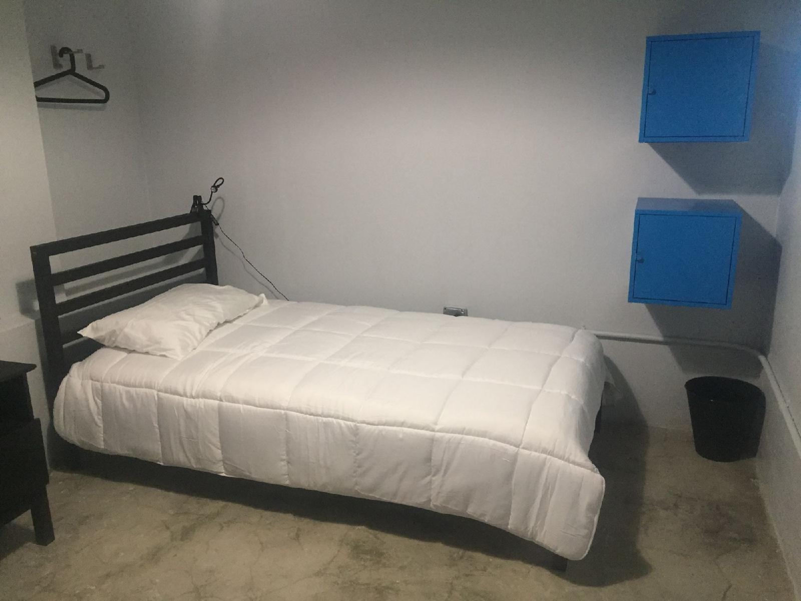 Nomada Urban Beach Hostel