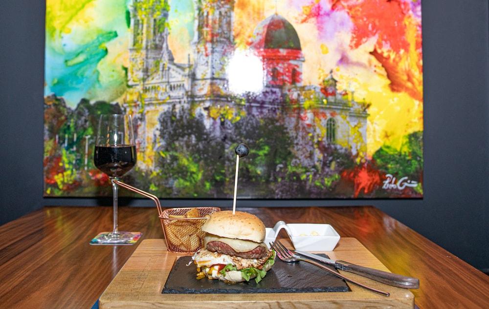 Vale de Sao Torcato Houses and Wine Bar