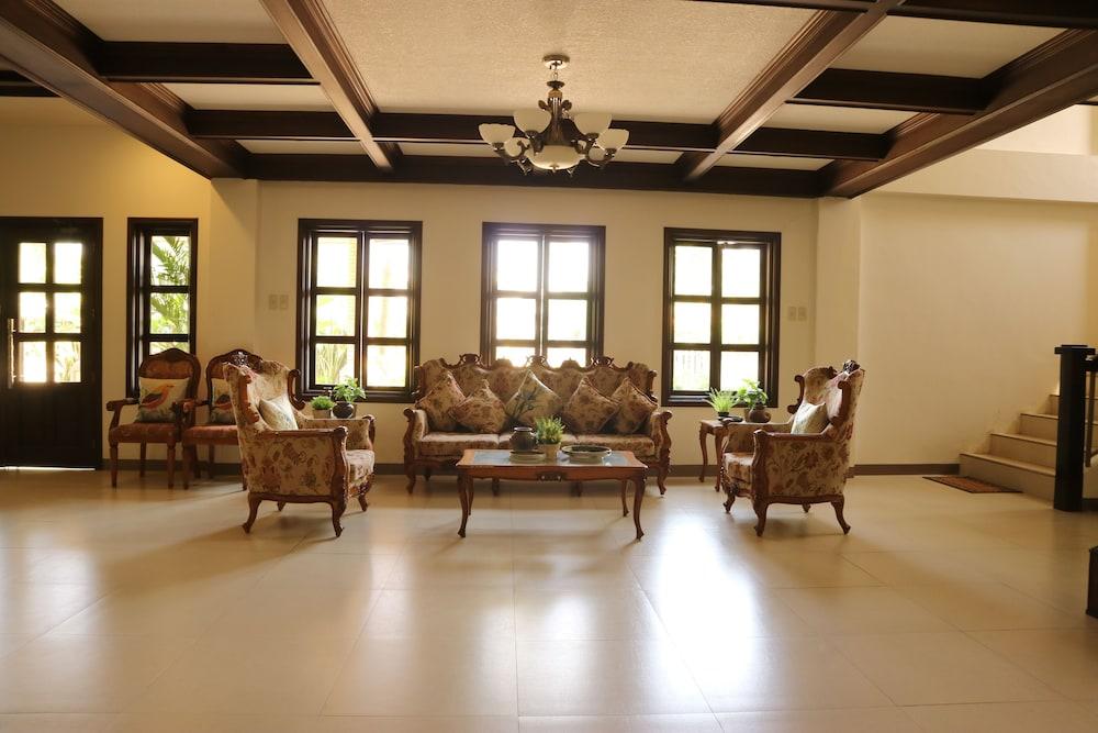 Casa Palmeras Hotel