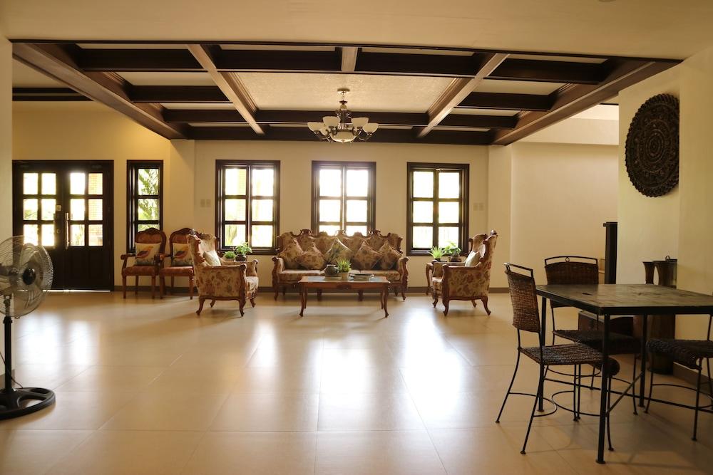 Casa Palmeras Hotel