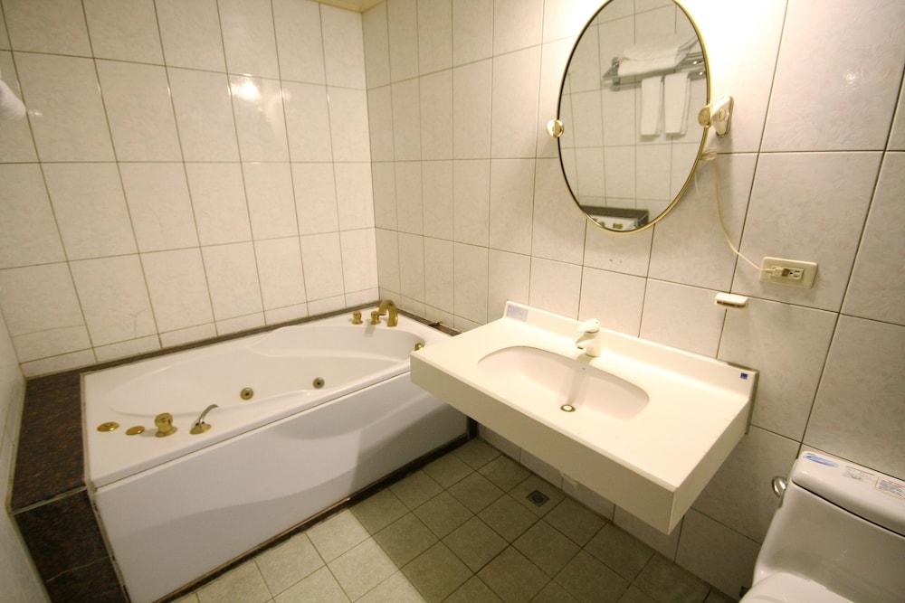 Wang-Fu Hotel