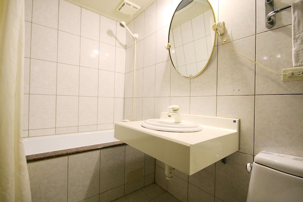 Wang-Fu Hotel
