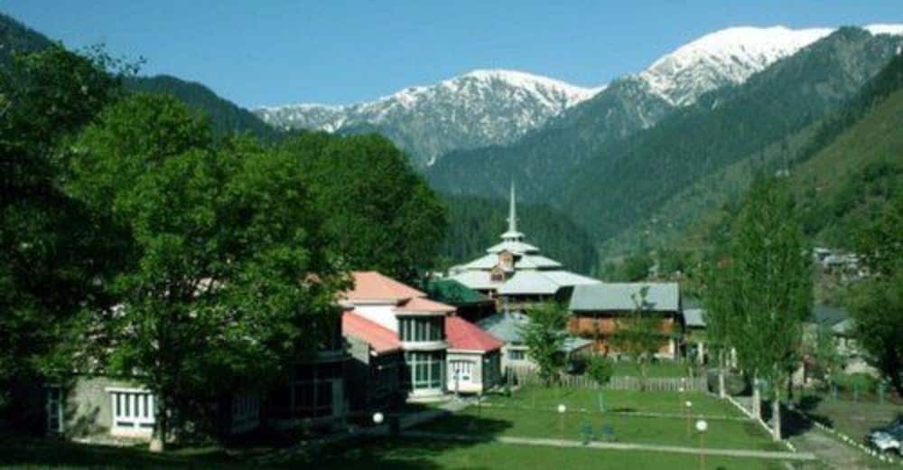 Hotel Orash Lodges