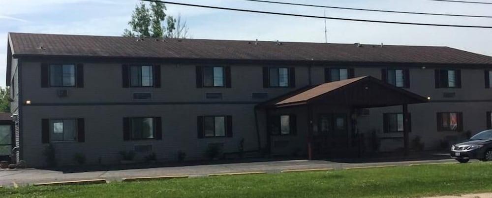 The Travelers Inn