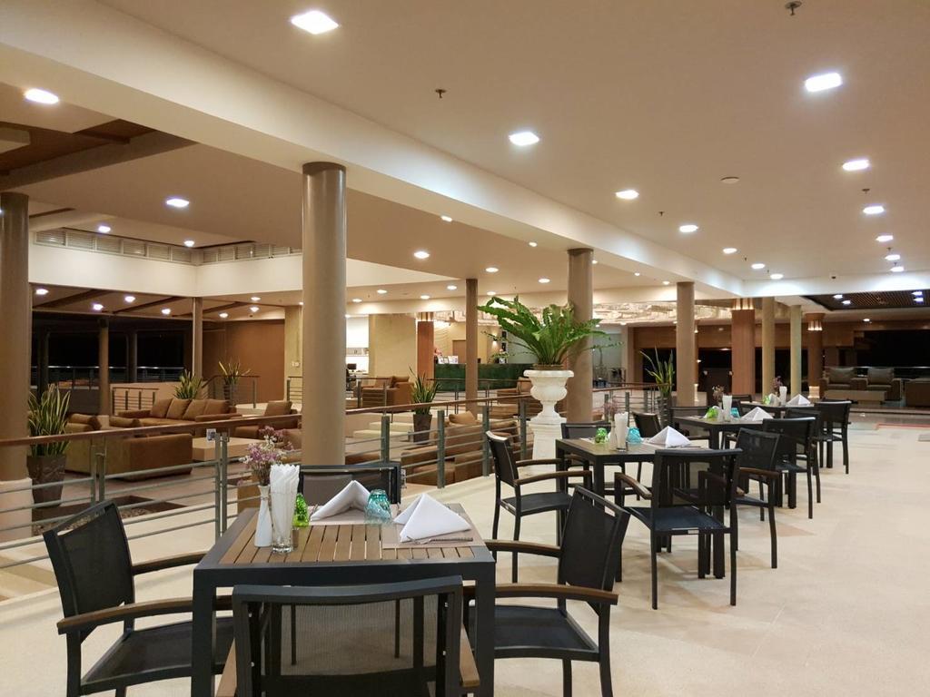 Wora Wana Hua Hin Hotel & Convention
