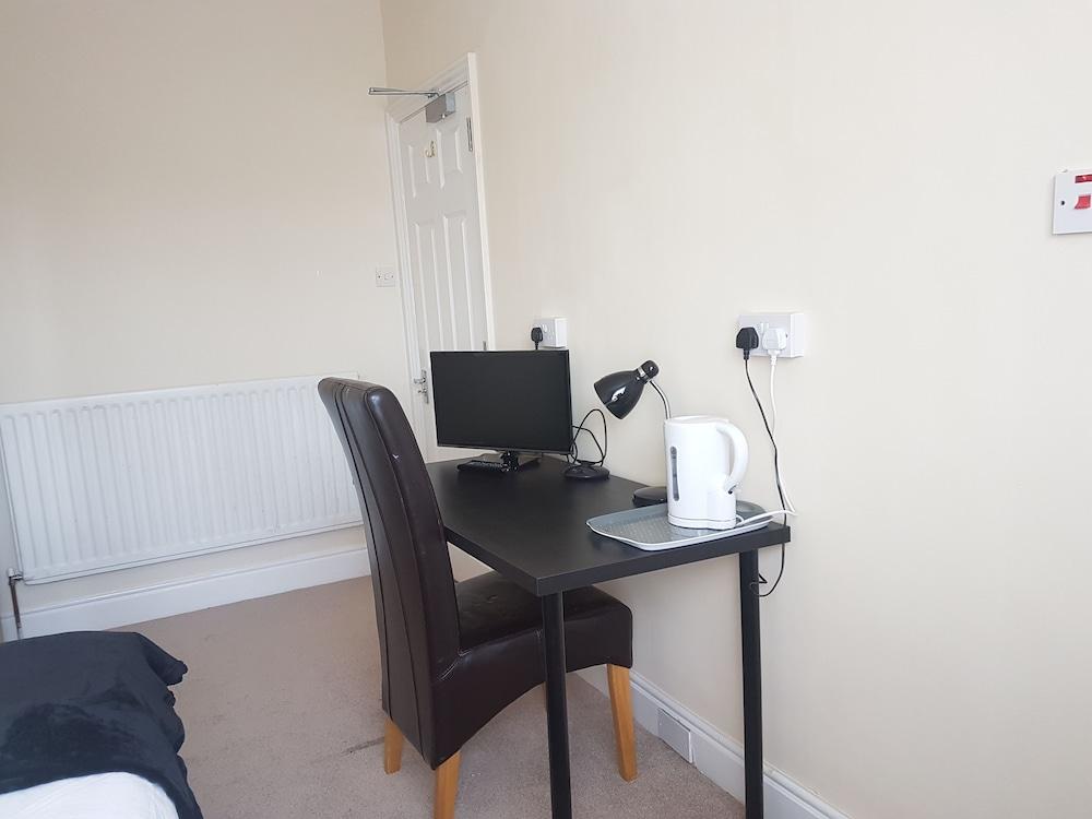 Carmel Serviced Rooms