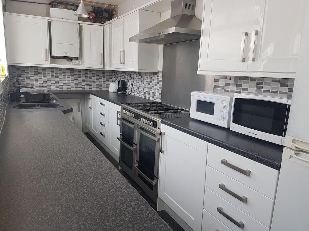 Carmel Serviced Rooms