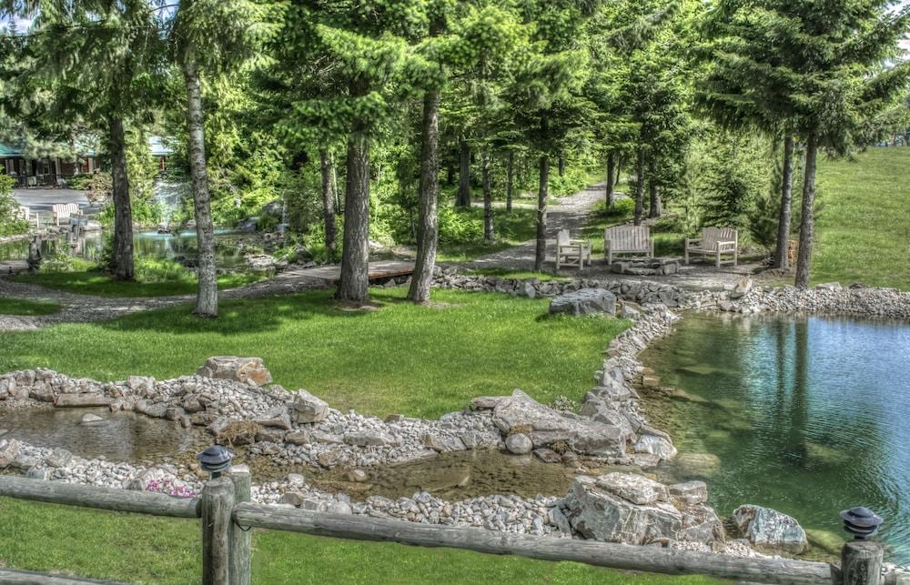 Bonners Ferry Log Inn