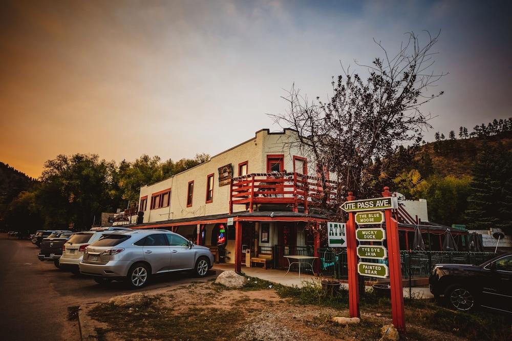 The Outlook Lodge