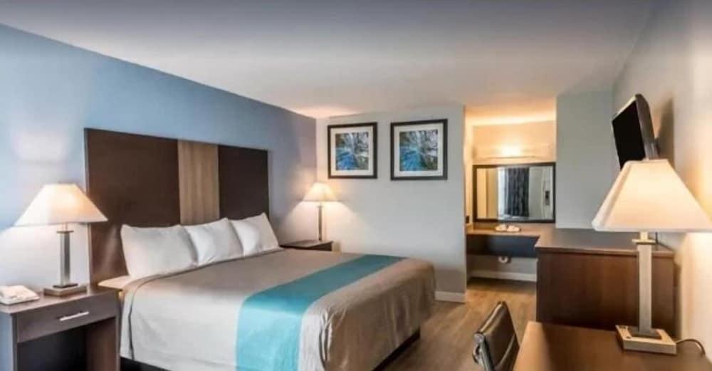 Super 8 by Wyndham Mineral Wells