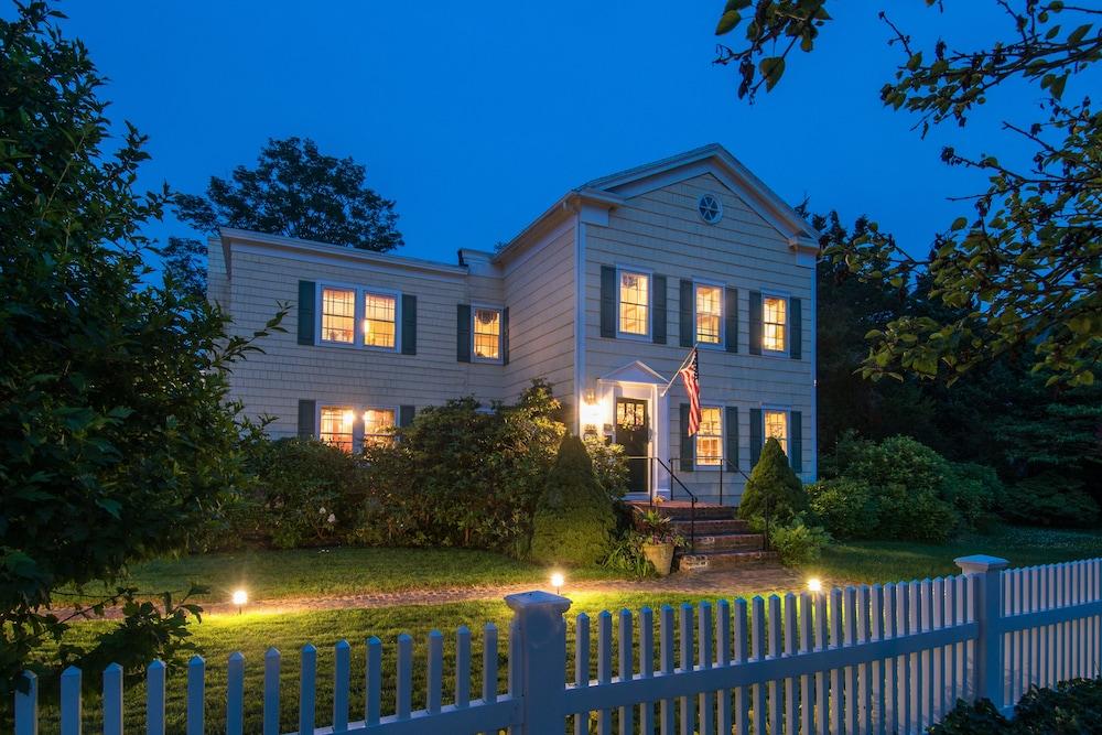A Butler's Manor Bed and Breakfast