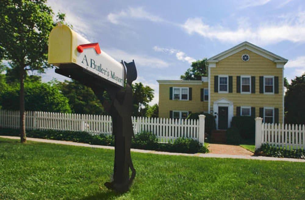 A Butler's Manor Bed and Breakfast