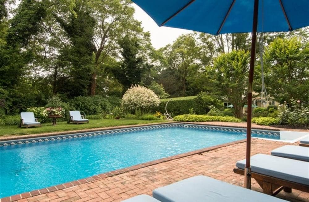 A Butler's Manor Bed and Breakfast