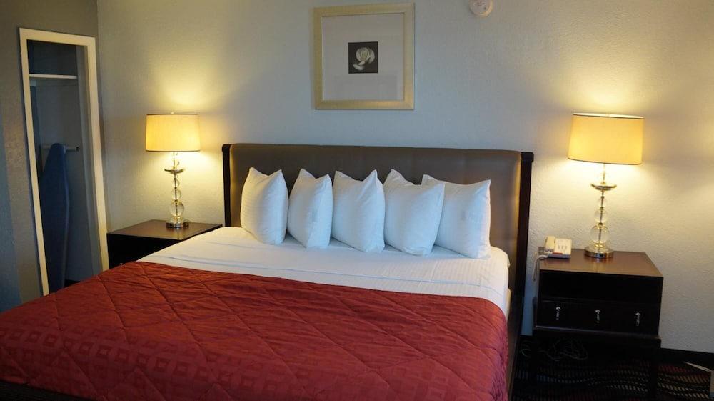 Riverview Inn