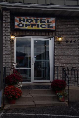 Sunrise Inn Hotel