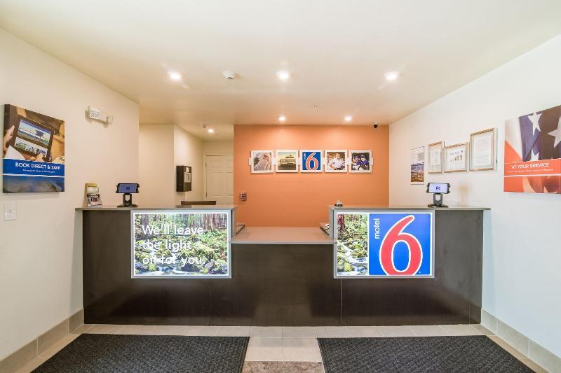 Motel 6 Rexburg, ID