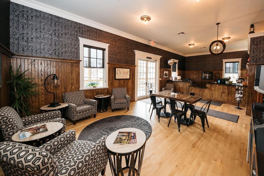 The Railroad Inn