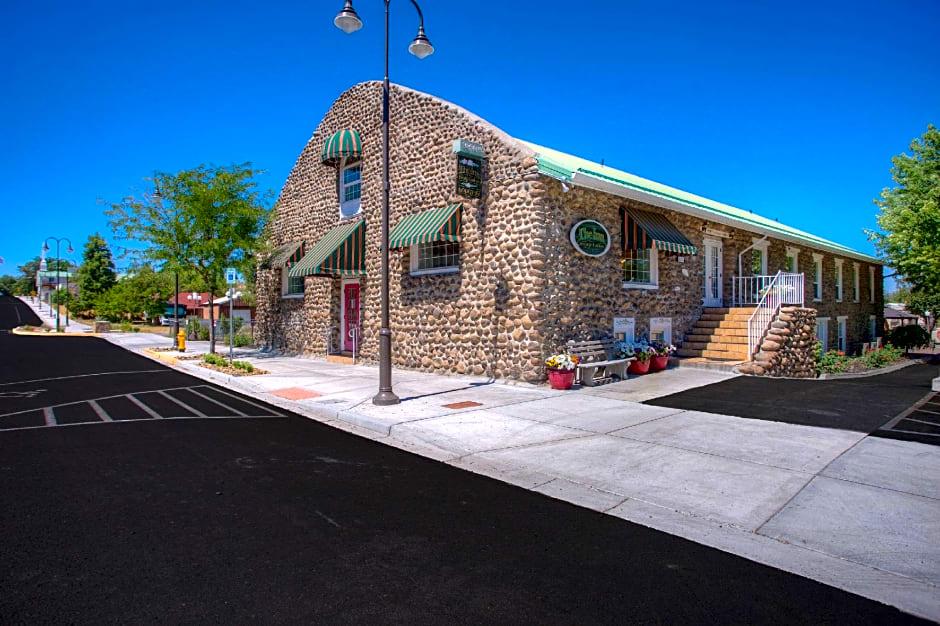 Soap Lake Natural Spa & Resort