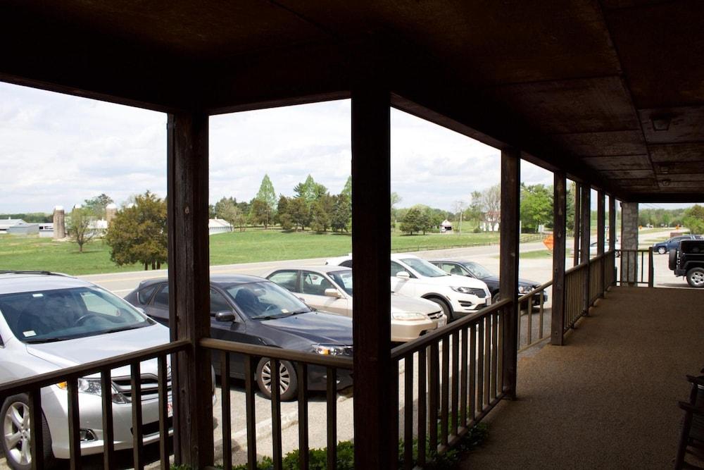 Sheldon's Motel and Restaurant