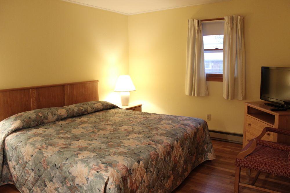 Nootka Lodge