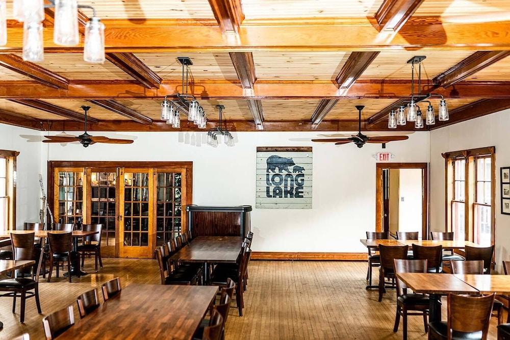 The Long View Lodge
