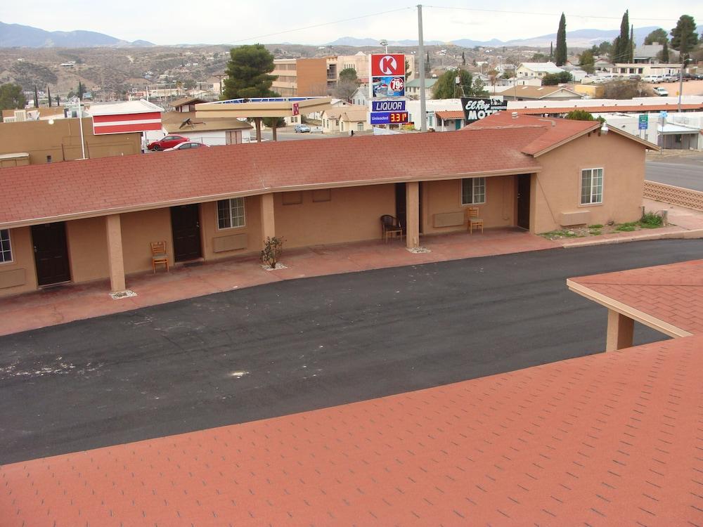 El Rancho Motel