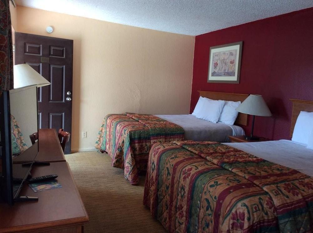 El Rancho Motel