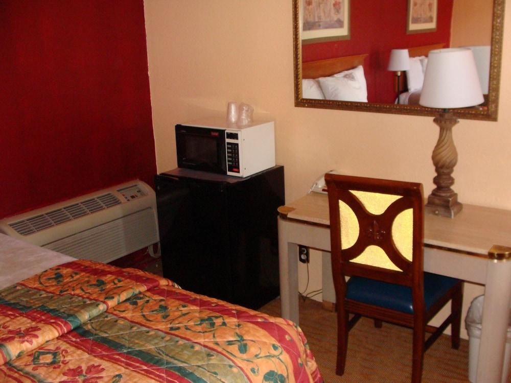 El Rancho Motel