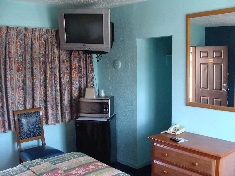 El Rancho Motel