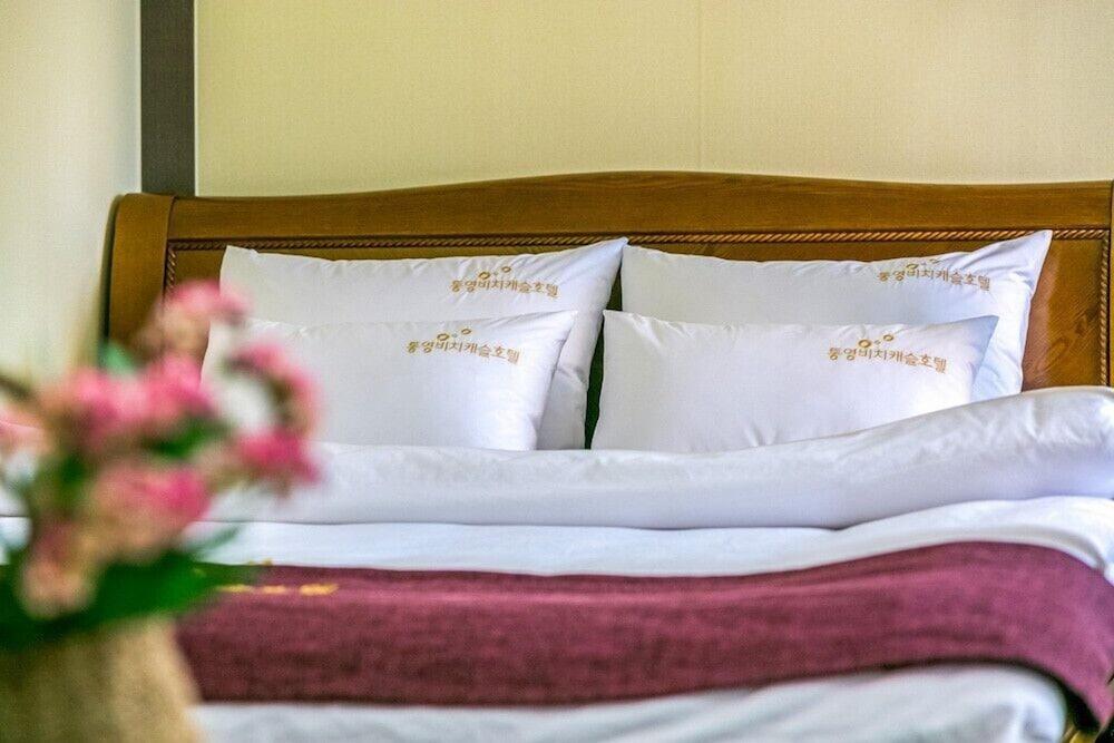 Tongyeong Beach Castle Hotel