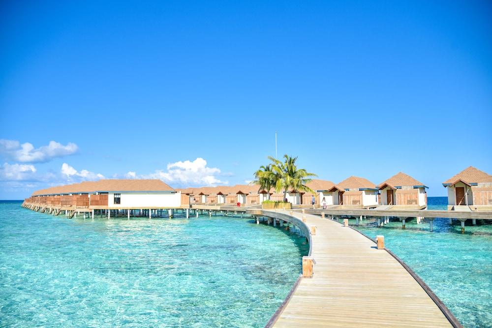 Reethi Faru Resort