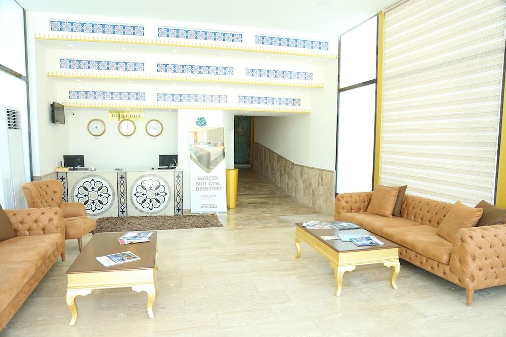Merada Suit Otel
