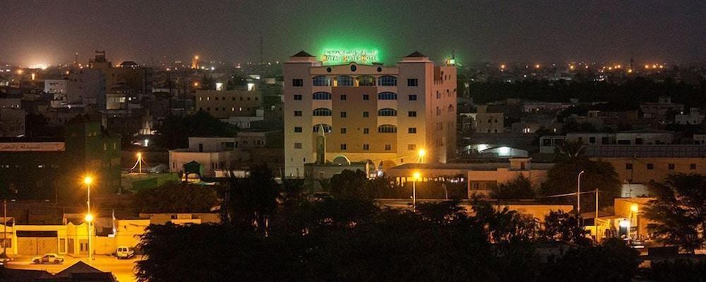 Royal Suites Hotel
