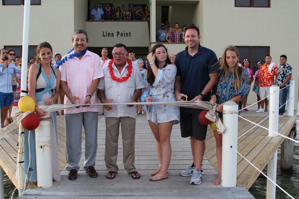 Lina Point Overwater Resort