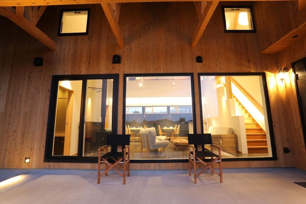 Element Hotel