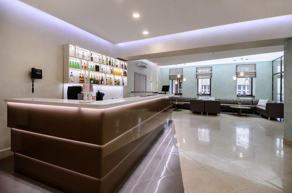 Aterra Hotel