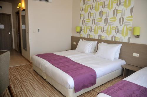 Aqua Nevis Club Hotel