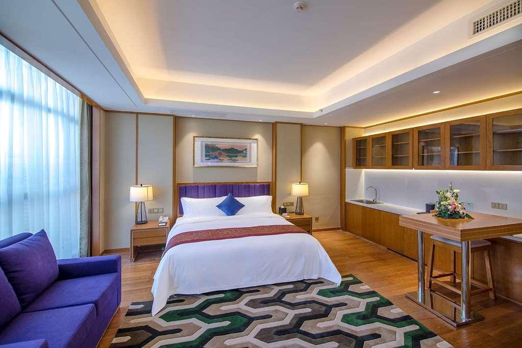 Howard Johnson Qunsheng Plaza Guizhou