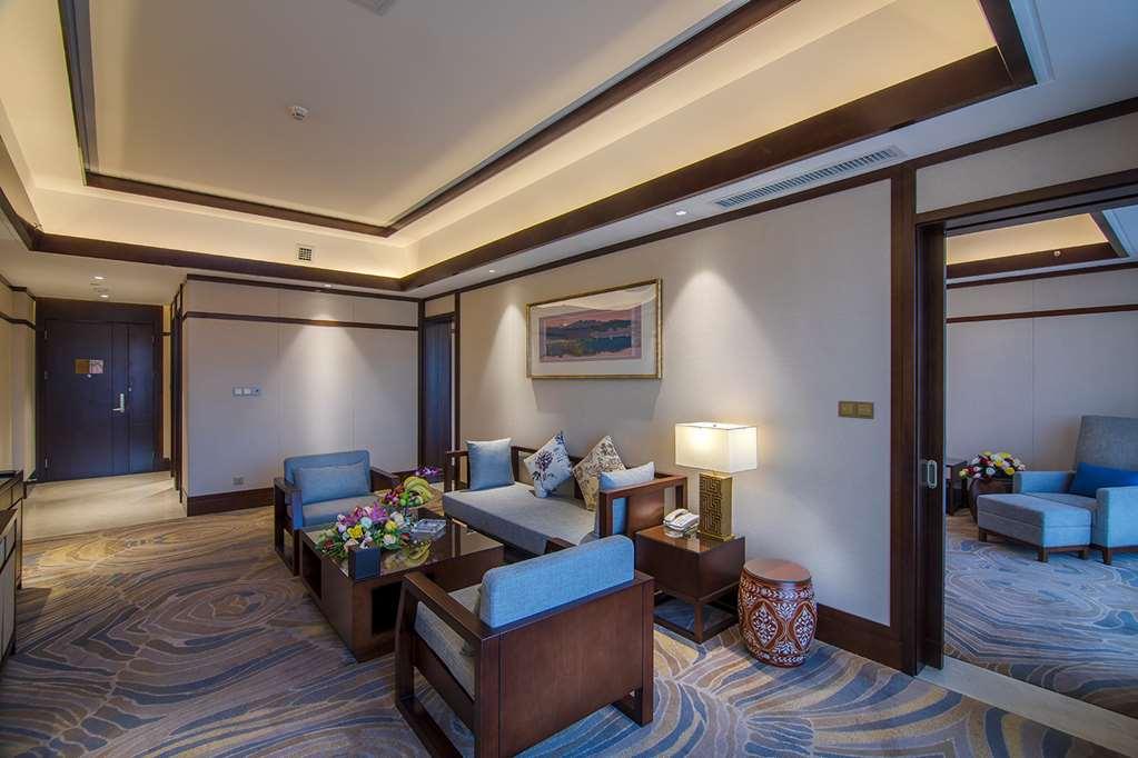 Howard Johnson Qunsheng Plaza Guizhou