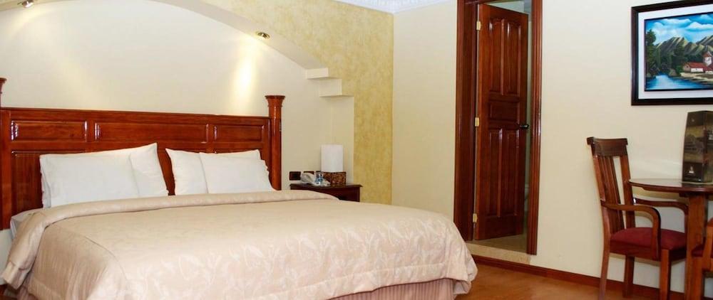 Hotel Ruinas Resort