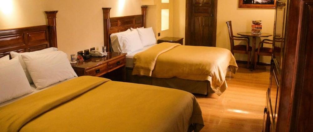 Hotel Ruinas Resort