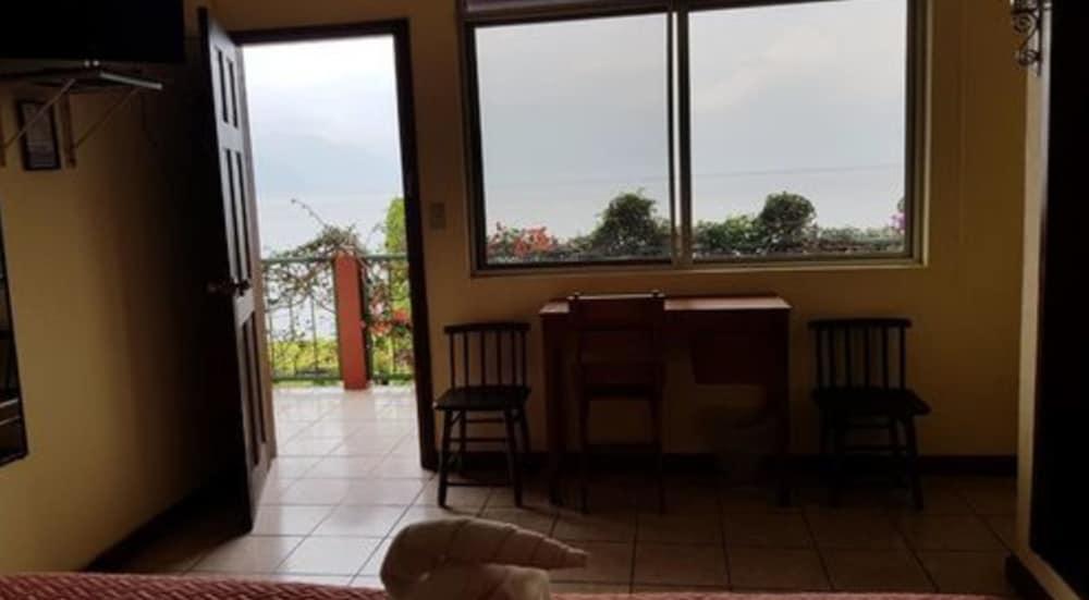 Hotel Sak'cari El Amanecer