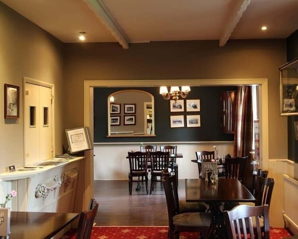White Horse Farm Inn
