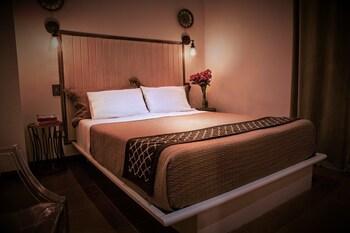 La Isabela Suites