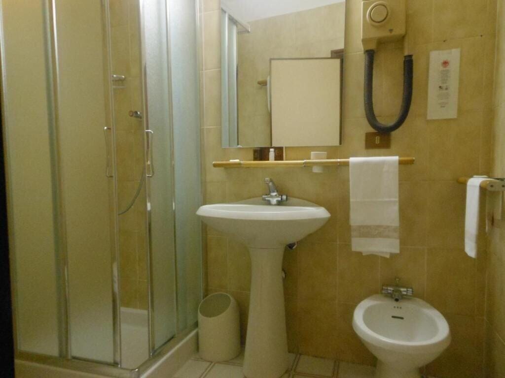 Hotel Corona