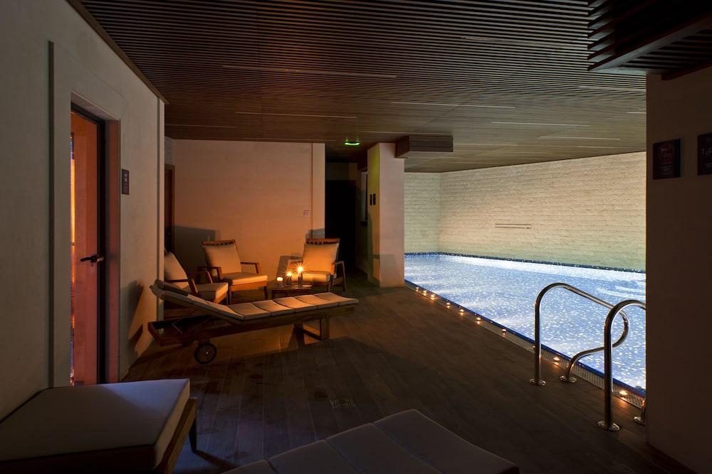 Grey Hotel Kopaonik